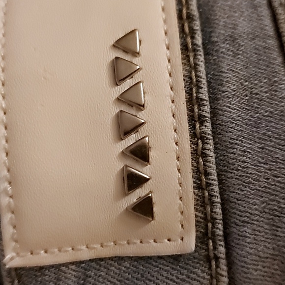 13 dollhouse juniors shorteralls denim overalls distressed pockets - Picture 8 of 8